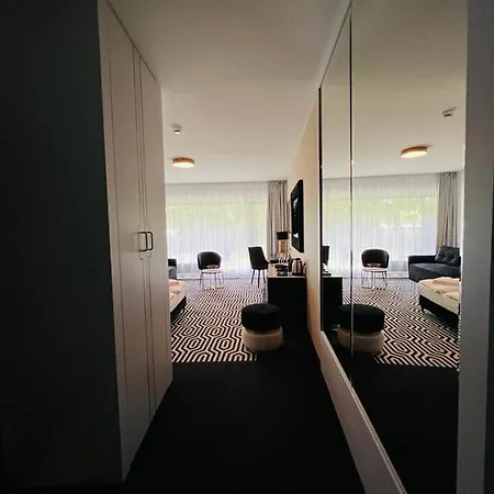 Solny A032 Z Klimatyzacja I Ogrodem *